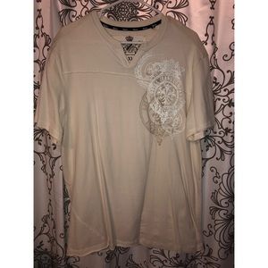 Men’s Guess V-neck tee